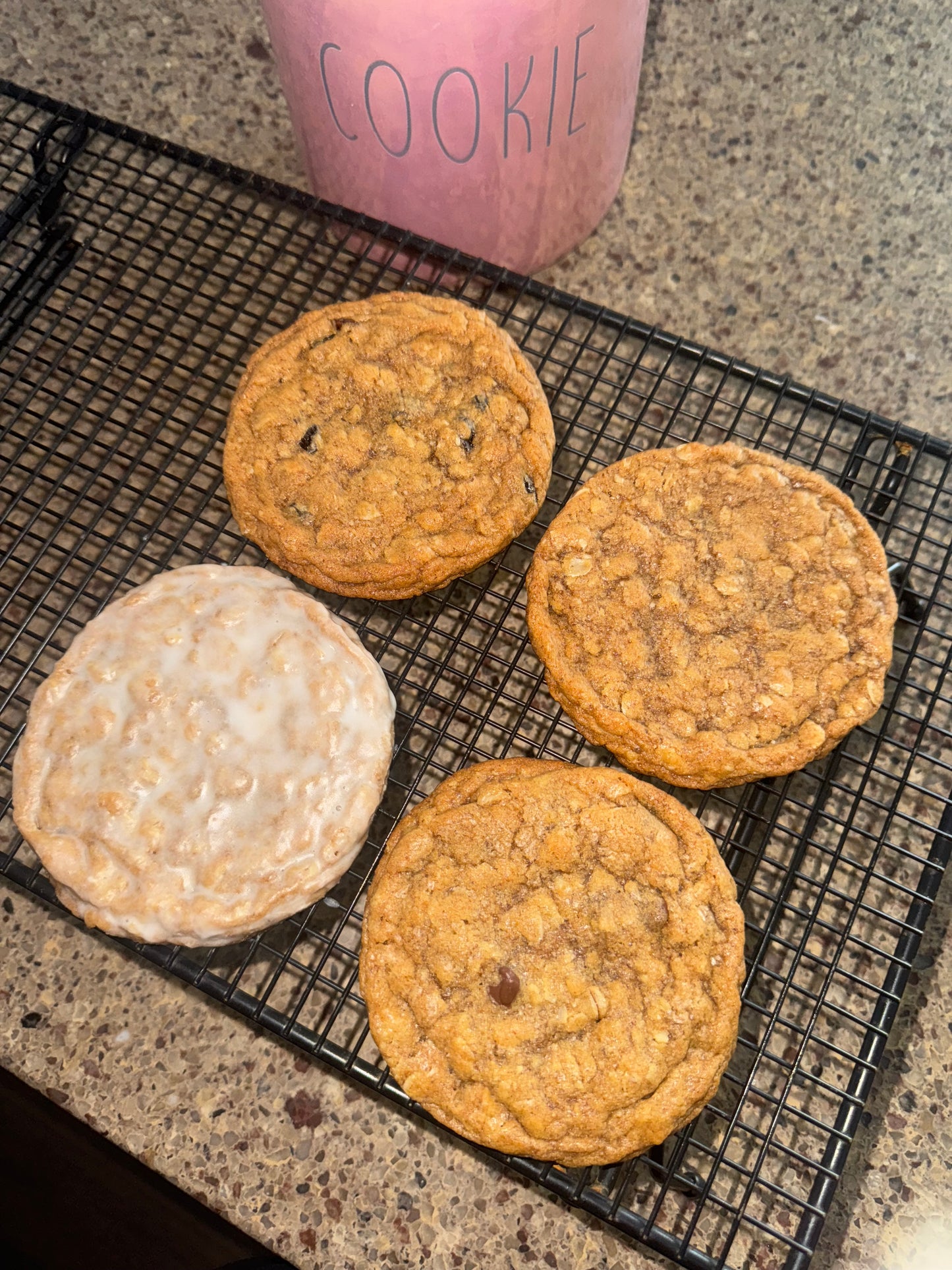 Cinnamon Raisin Glow